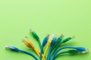 Saiba onde comprar cabos de rede com qualidade e suporte técnico especializado
